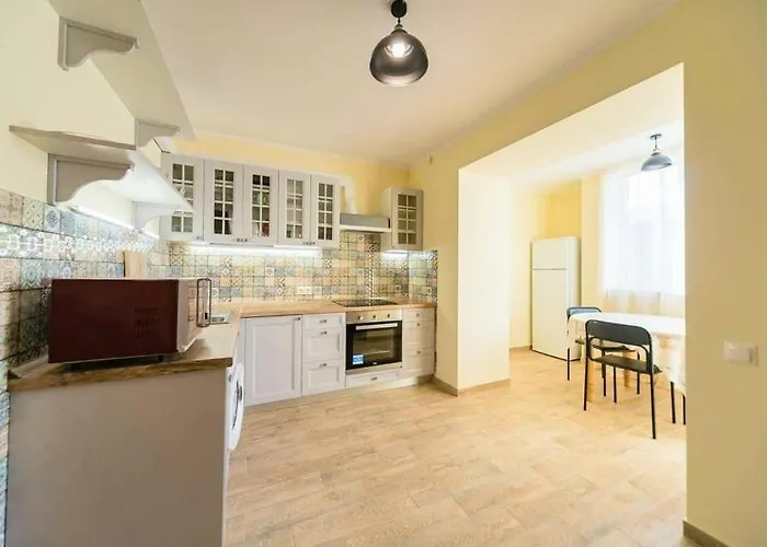 1 Room 65M2 Center Of Obolon Near River Side.